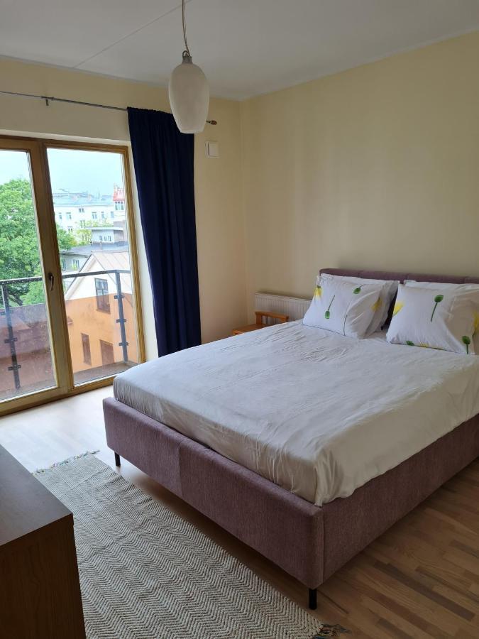 Cozy One Bedroom Apartment In City Center Tallinn Exteriér fotografie